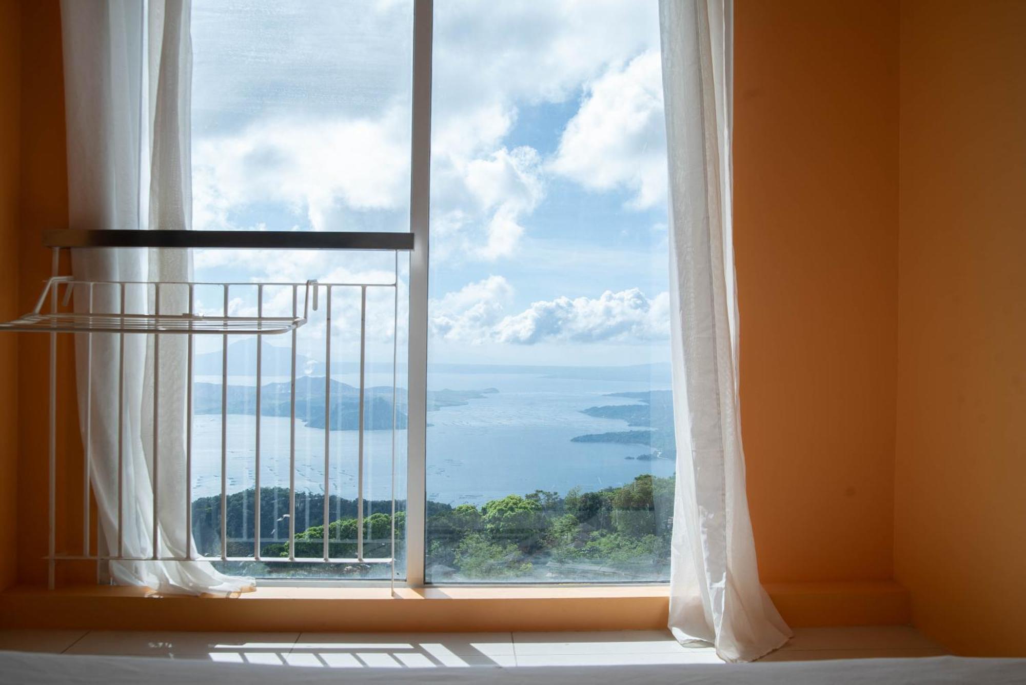 Wind Residences For Rent - Luiice Tagaytay City Exterior photo