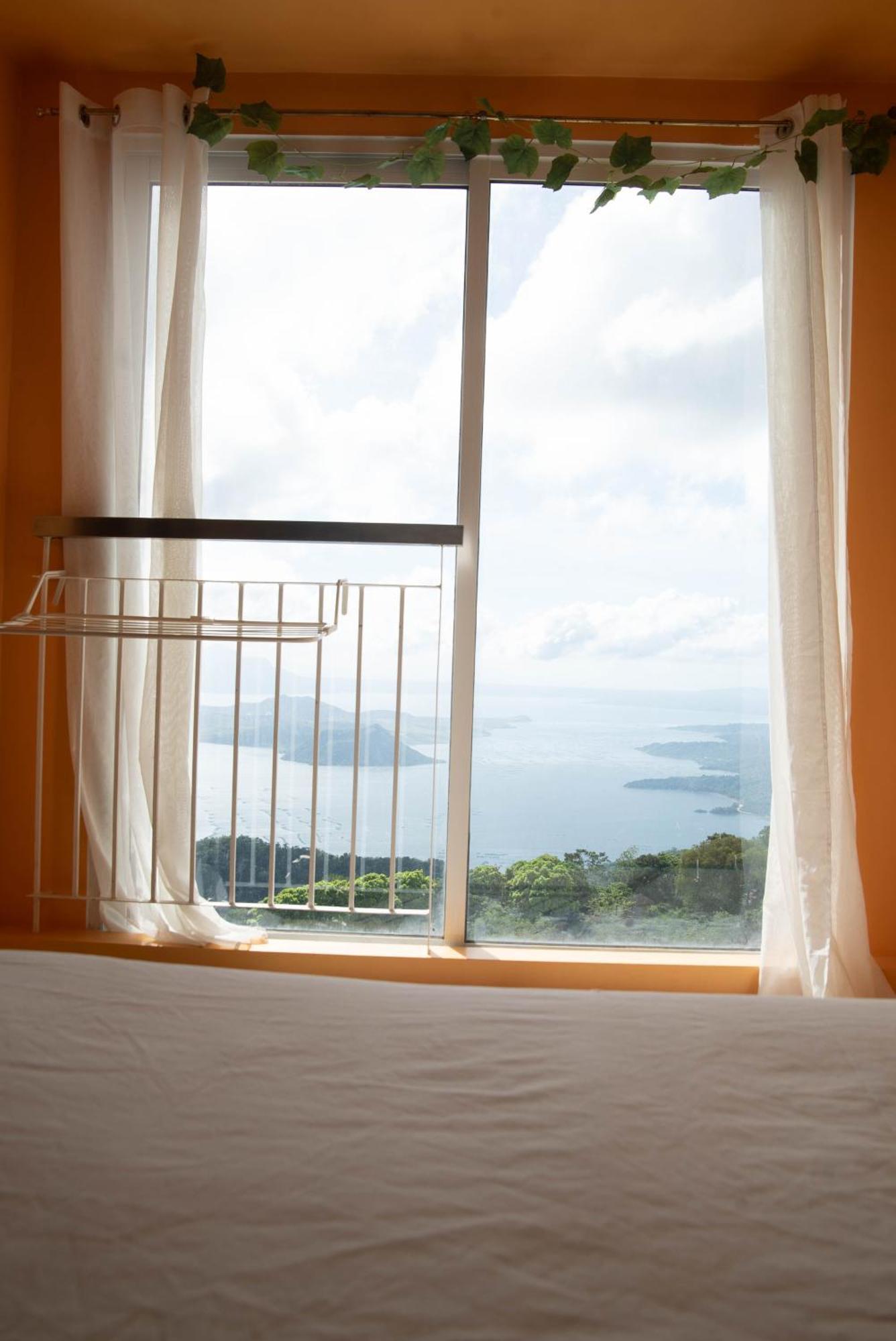 Wind Residences For Rent - Luiice Tagaytay City Exterior photo